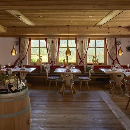 Ruhehotel & Naturresort Rehbach - Adults Only Hotel 4*