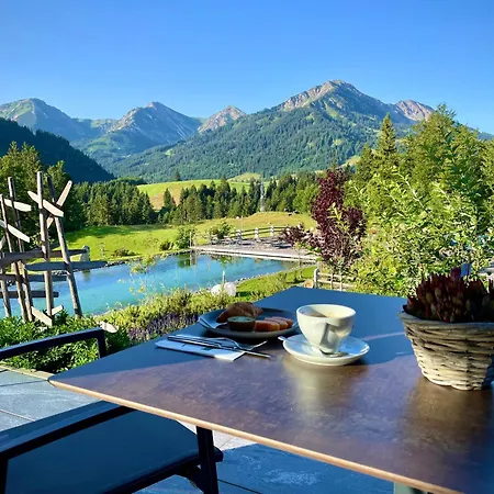 Ruhehotel & Naturresort Rehbach - Adults Only 호텔