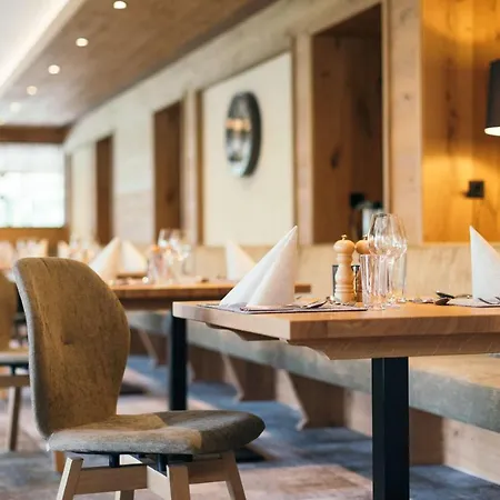 Hotel Ruhehotel & Naturresort Rehbach - Adults Only Schattwald