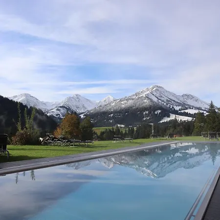 Hotel Ruhehotel & Naturresort Rehbach - Adults Only Schattwald