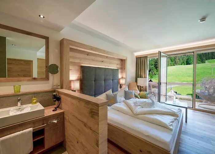 Ruhehotel & Naturresort Rehbach - Adults Only Hotel Schattwald